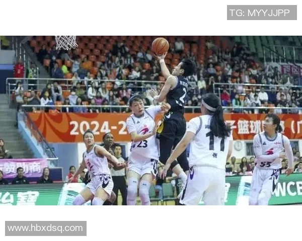 八一女篮迎战江苏女篮激烈对决引发球迷热议与期待